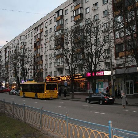 Apartment On Pechersk Kiev Exteriör bild